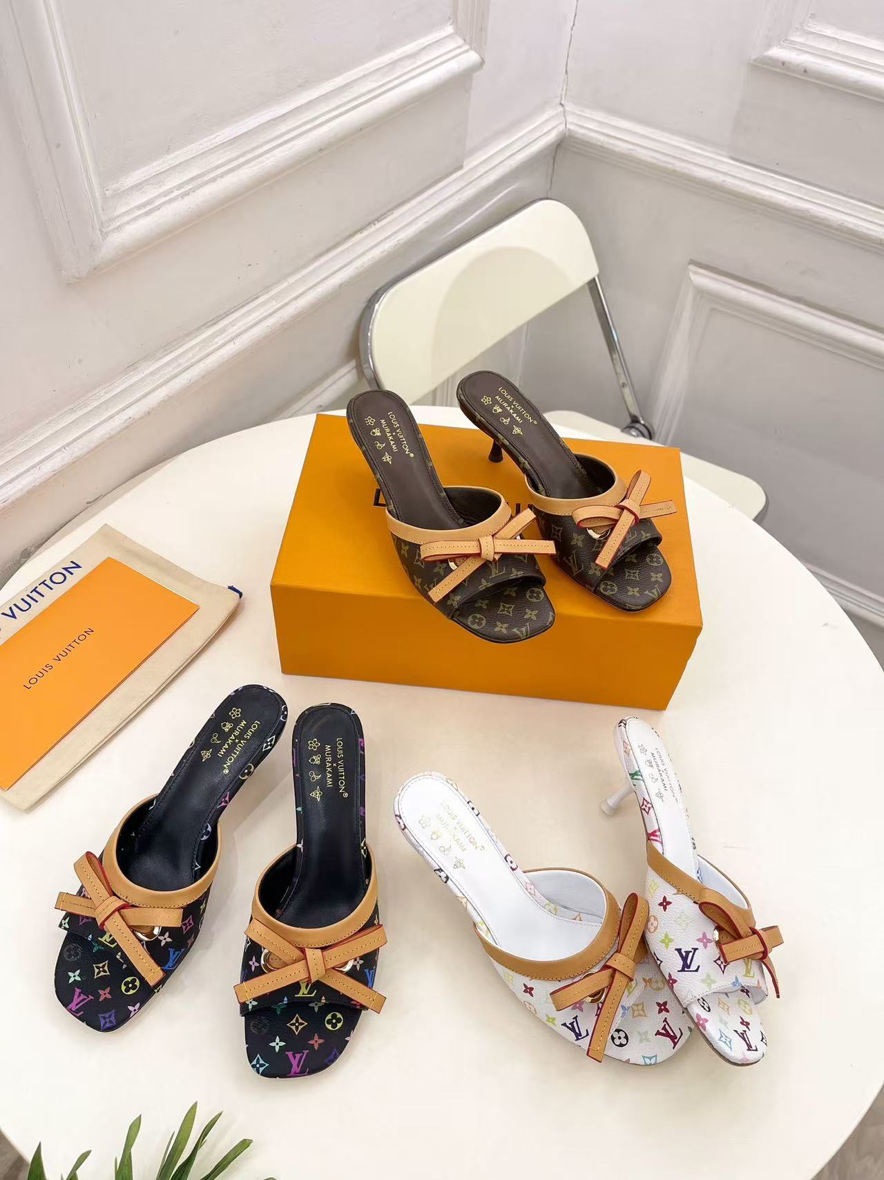 LVの高品質ラムスキンボウローヒールシューズ【50％割引+送料無料】