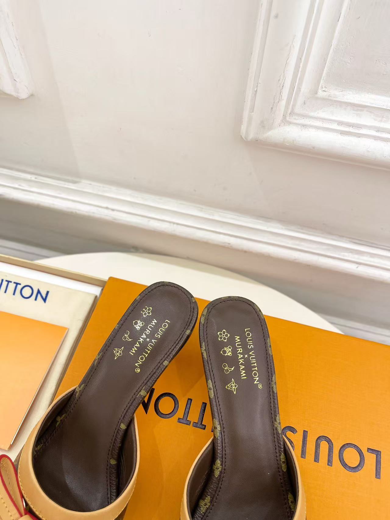 LVの高品質ラムスキンボウローヒールシューズ【50％割引+送料無料】