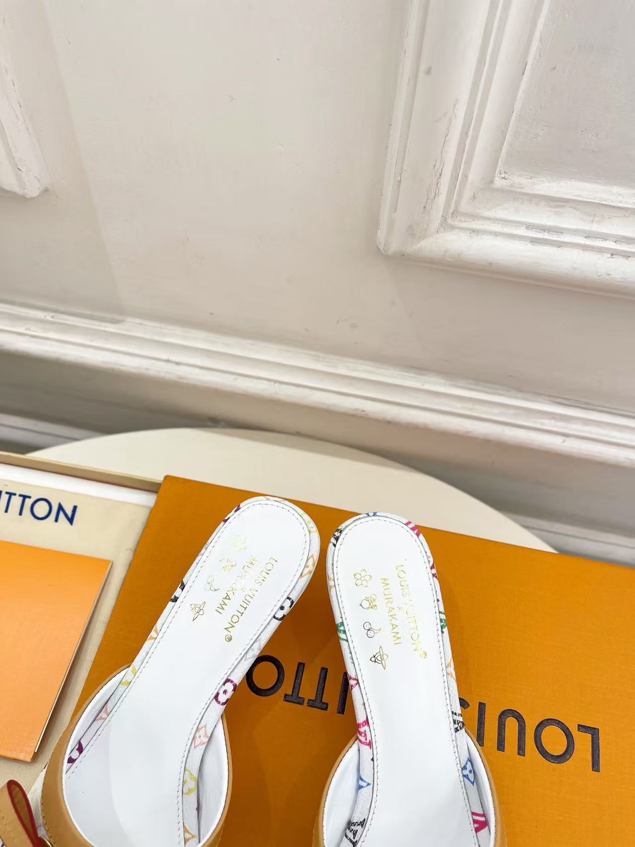 LVの高品質ラムスキンボウローヒールシューズ【50％割引+送料無料】