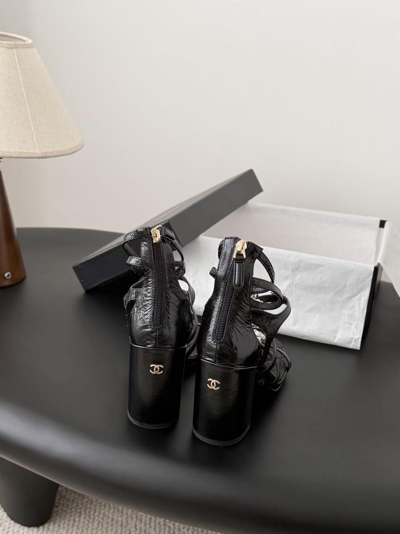 CHANE1高品質カメリアハイヒールサンダル【50％割引+送料無料】