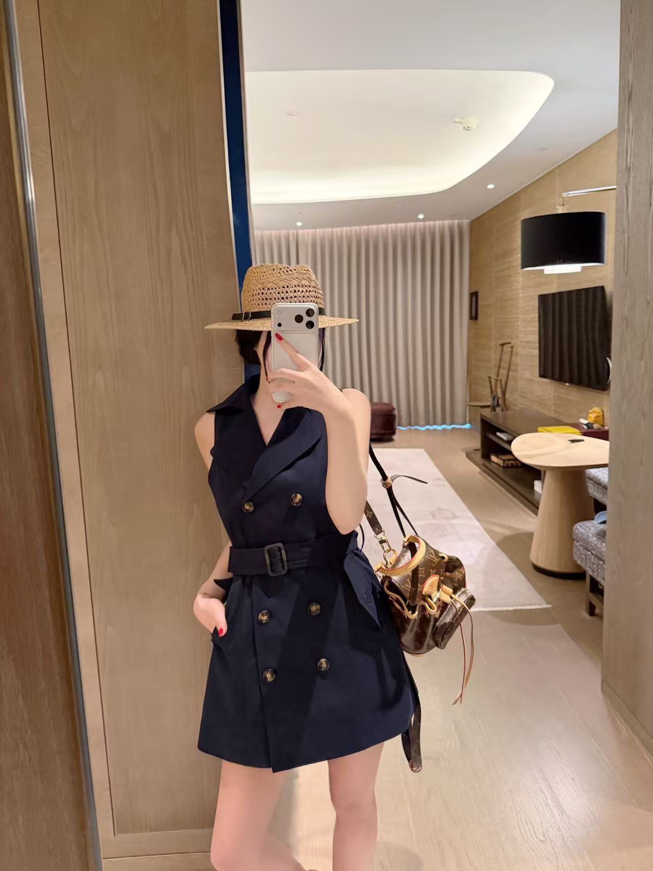 BUR8ERRY ダブルブレスト ノースリーブ ドレス【50％割引+送料無料】