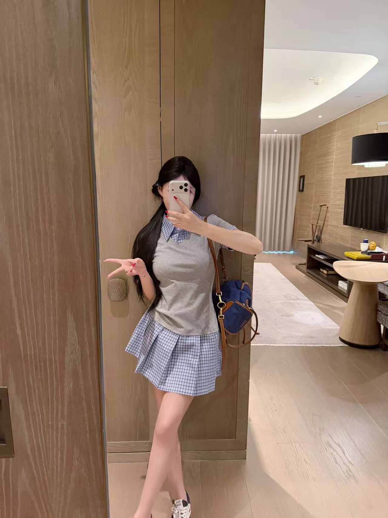 M1UM1U カラーブロック刺繍レタードレス【50％割引+送料無料】