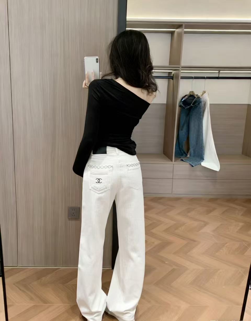 CHANE1 ダブルCとベルト付きジーンズの組み合わせ【50％割引+送料無料】