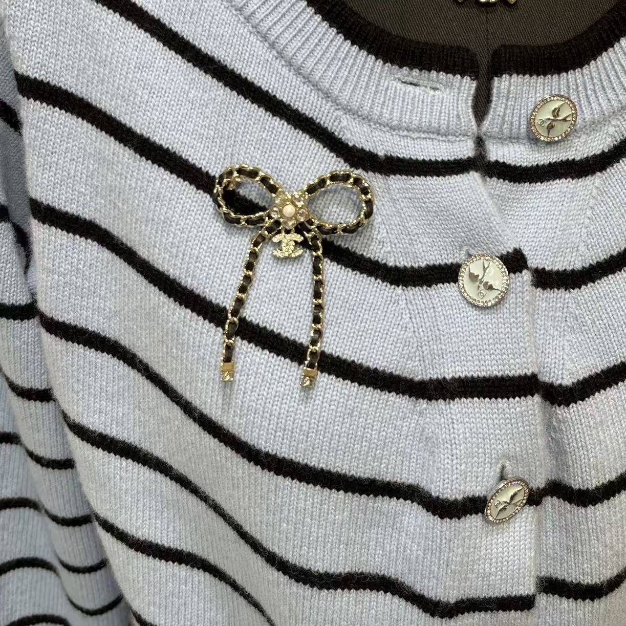 CHANE1 ダブルC ボウブローチ【50％割引+送料無料】