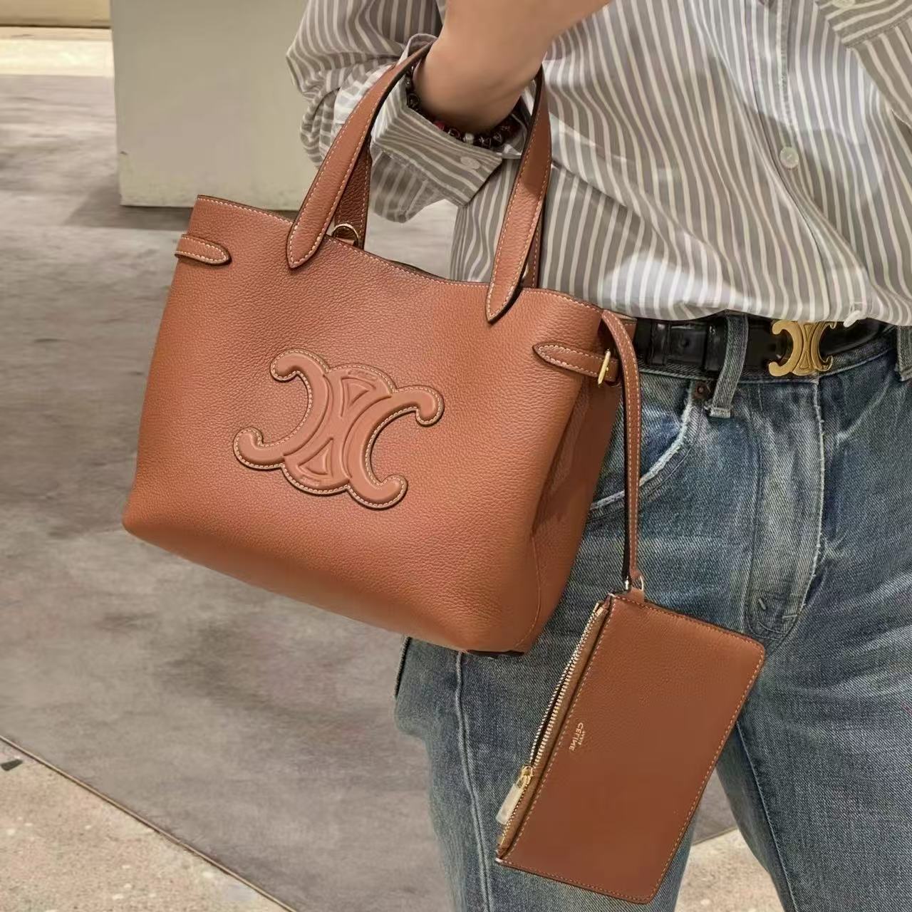 CEL1NE 凱旋門ハンドバッグ【50％割引+送料無料】