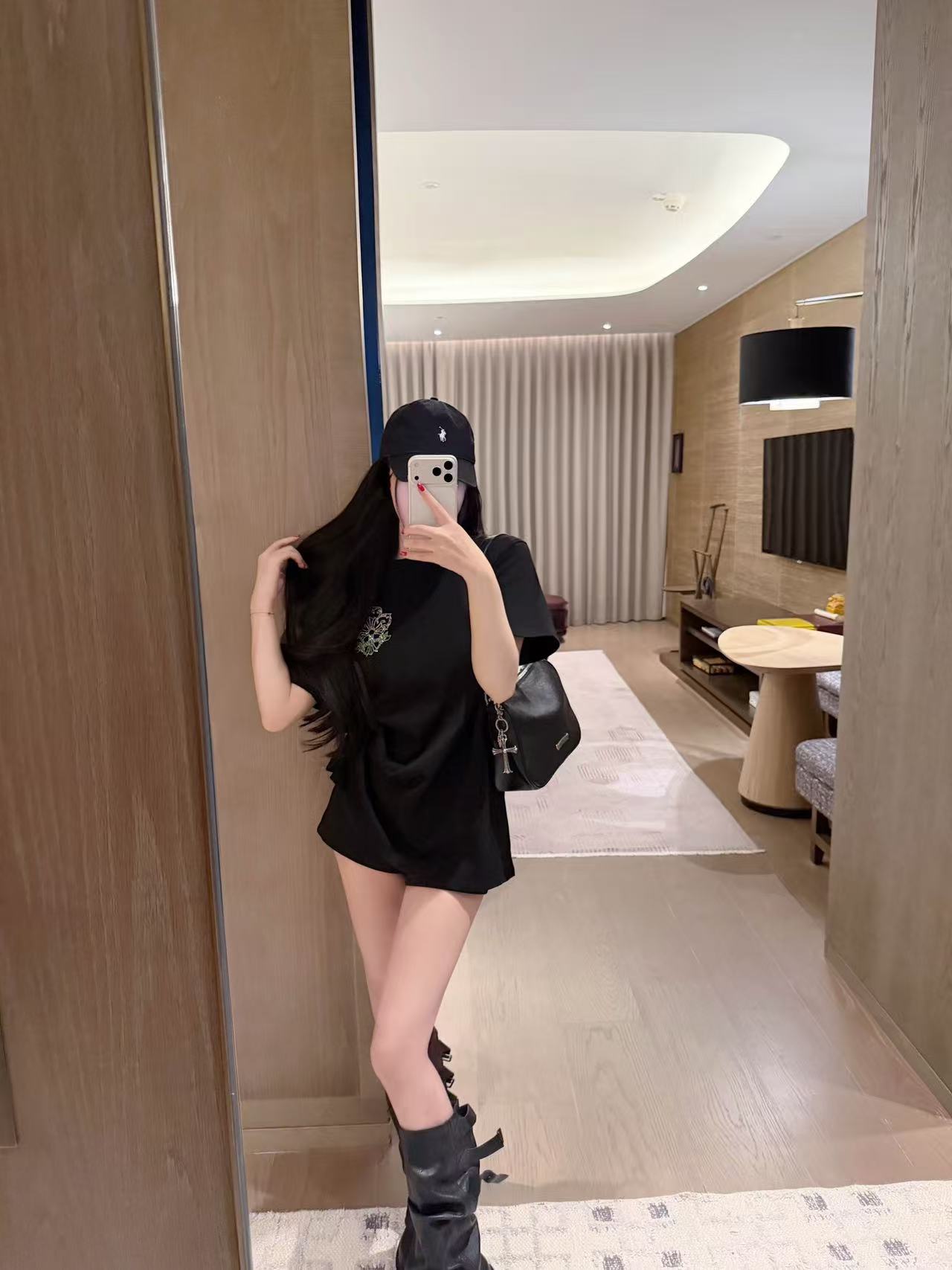 Chr0me HeartsラインストーンTシャツ【50％割引+送料無料】