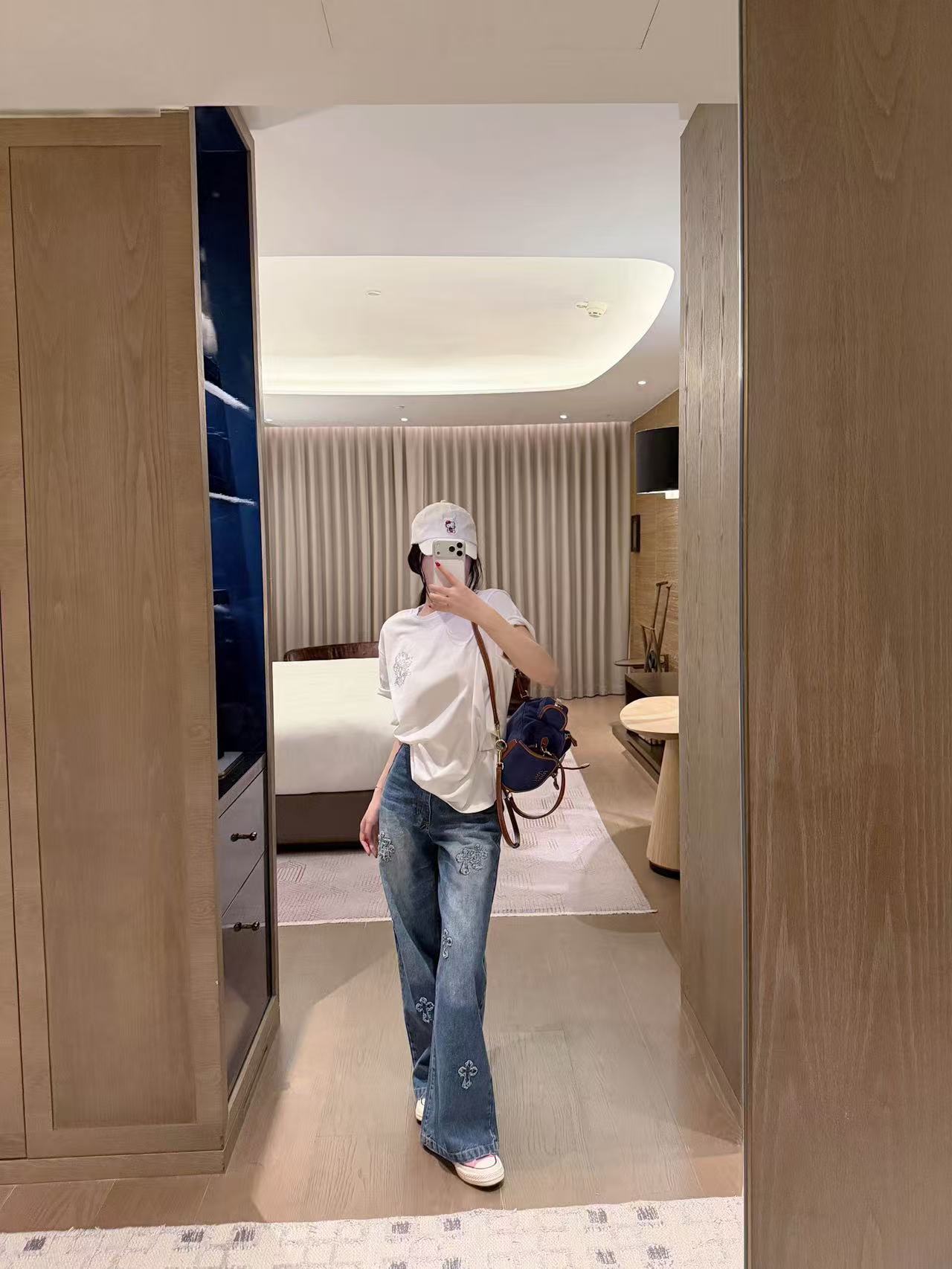 Chr0me HeartsラインストーンTシャツ【50％割引+送料無料】