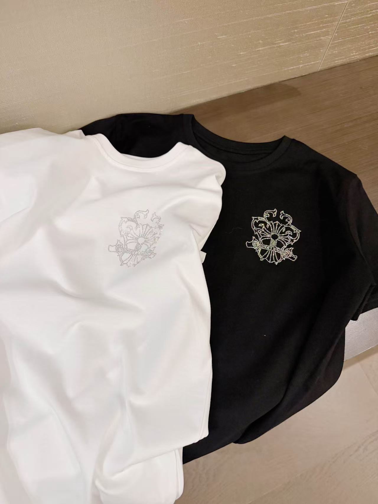 Chr0me HeartsラインストーンTシャツ【50％割引+送料無料】