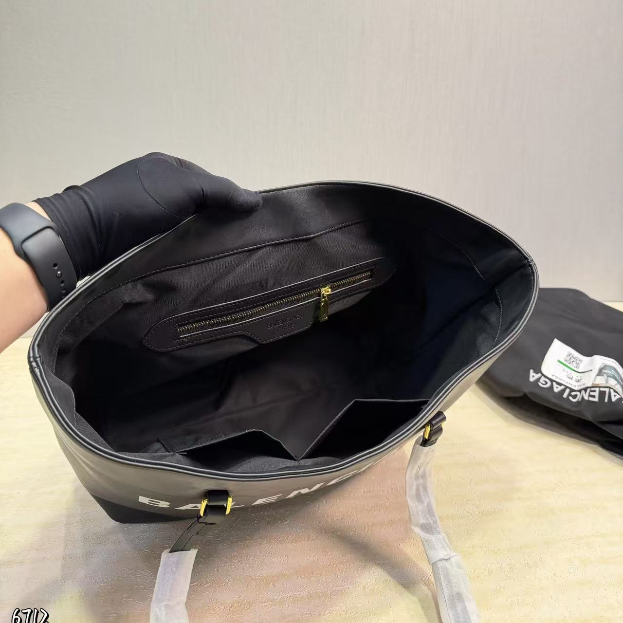 BALENC1AG レタートートバッグ【50％割引+送料無料】