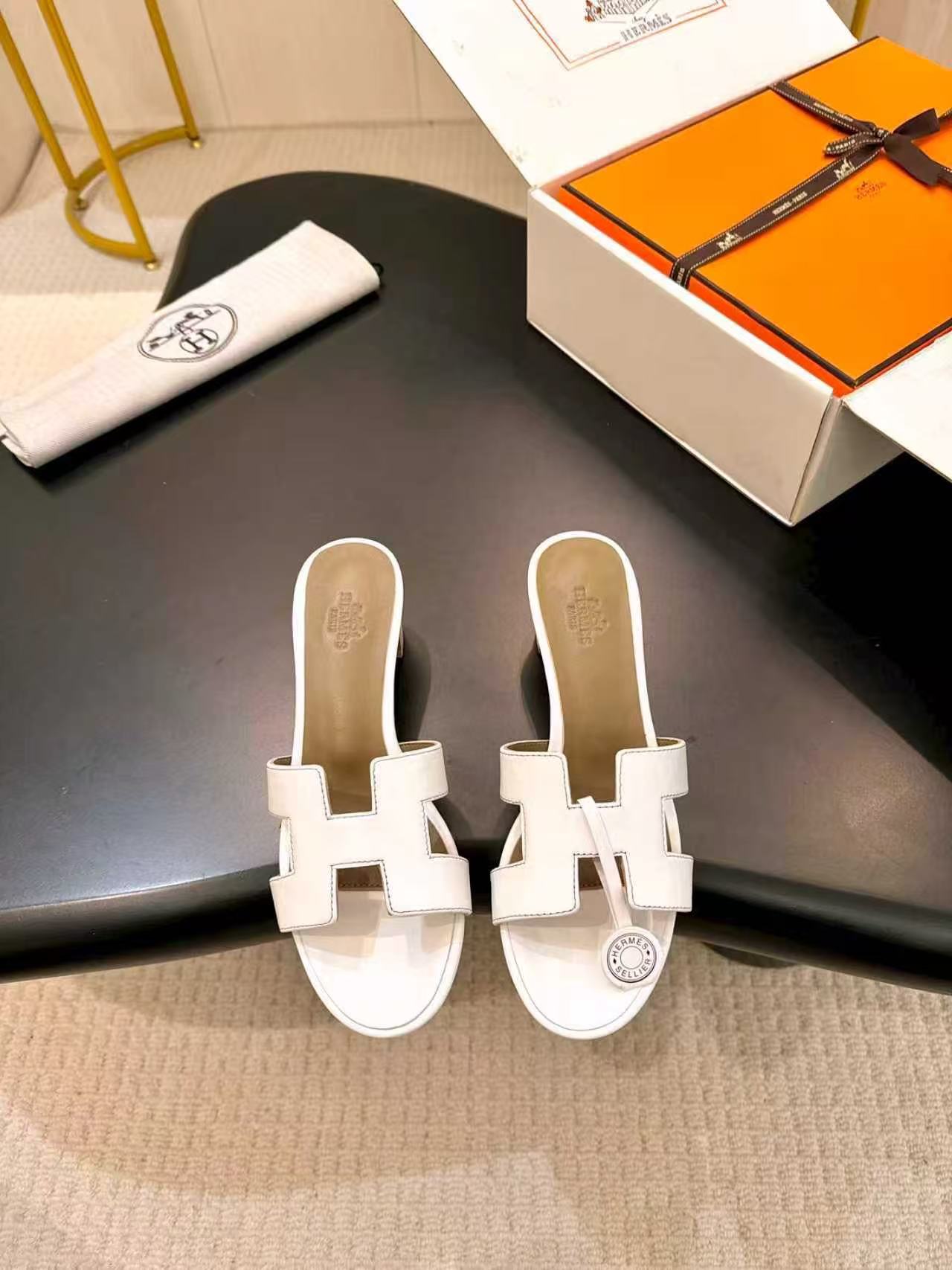 HERME5 高品質Hローヒールシューズ【50％割引+送料無料】