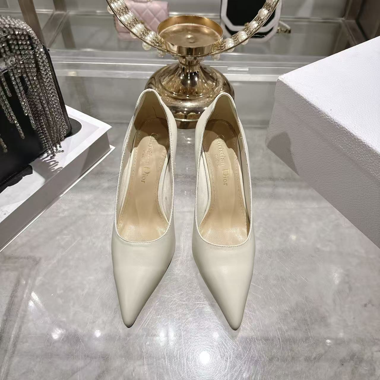 DIORの高品質ミニマリストポインテッドトゥハイヒール【50％割引+送料無料】