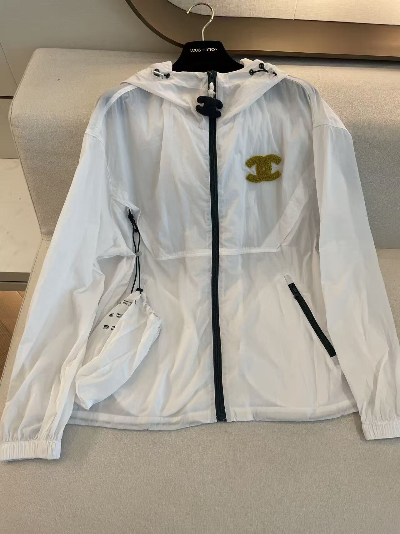 CHANE1 ダブルC サンプロテクションジャケット【50％割引+送料無料】