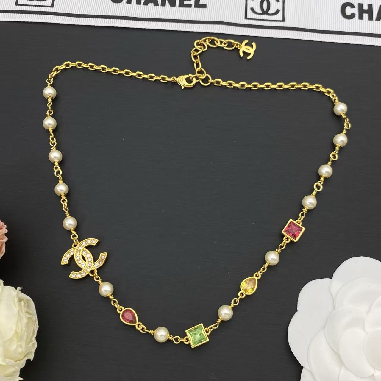 CHANE1 ダブルCパールカラフルネックレス【50％割引+送料無料】