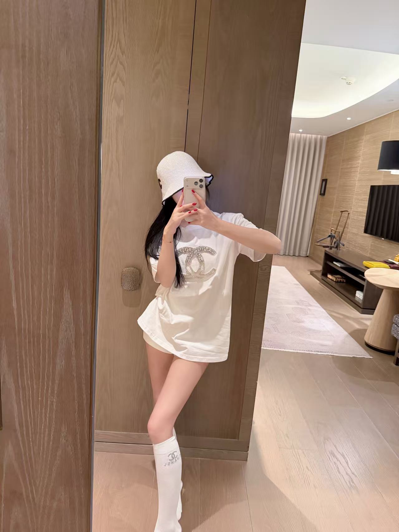 CHANE1 ソックス + Tシャツ【50％割引+送料無料】