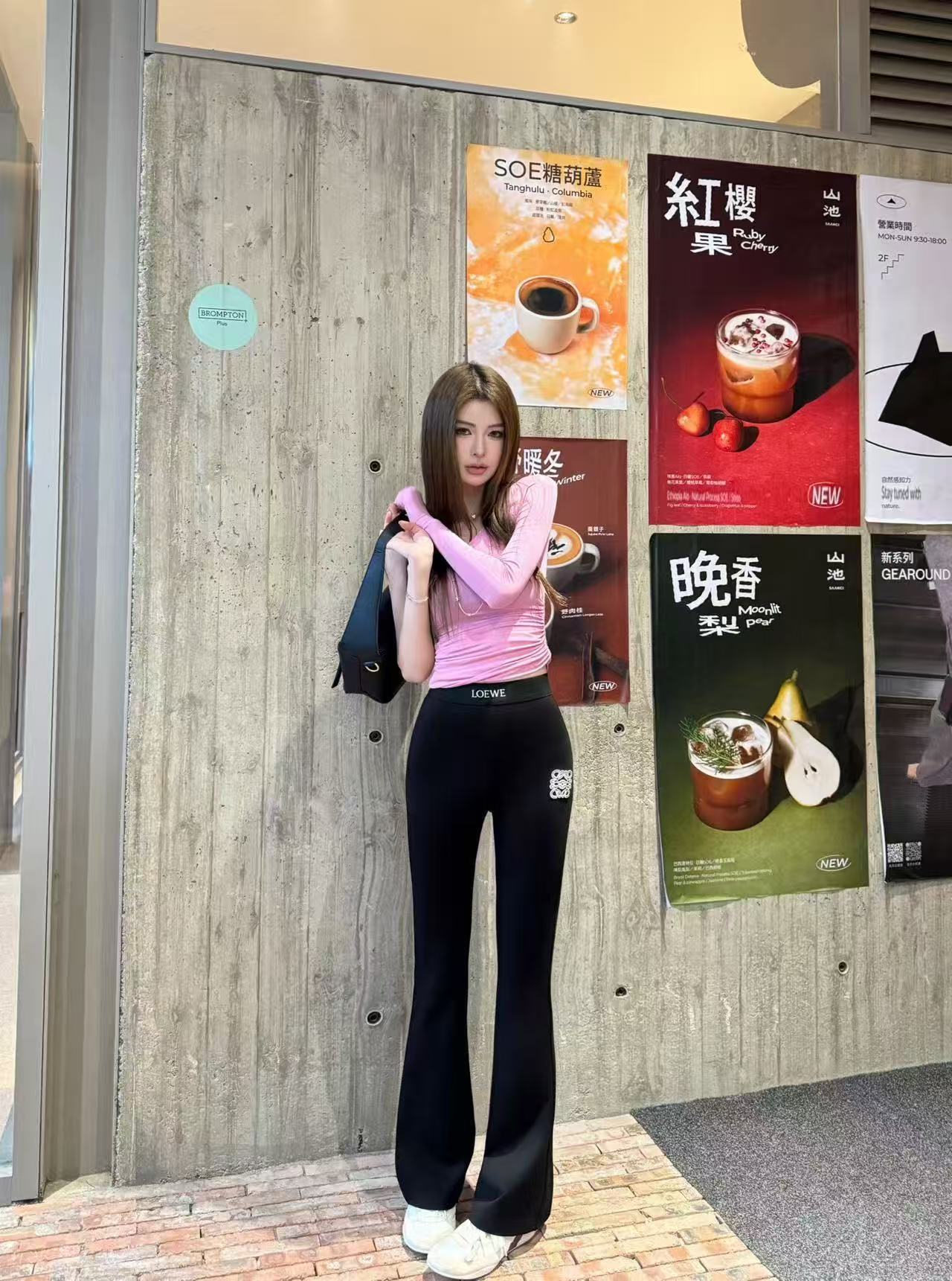 L0WEW ゴムウエストフレアパンツ【50％割引+送料無料】