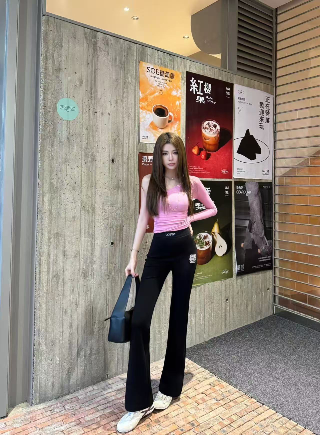 L0WEW ゴムウエストフレアパンツ【50％割引+送料無料】