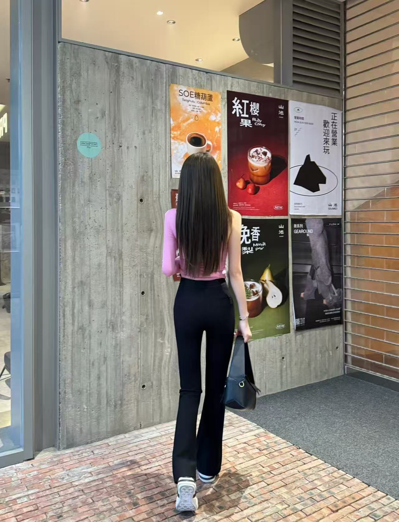 L0WEW ゴムウエストフレアパンツ【50％割引+送料無料】