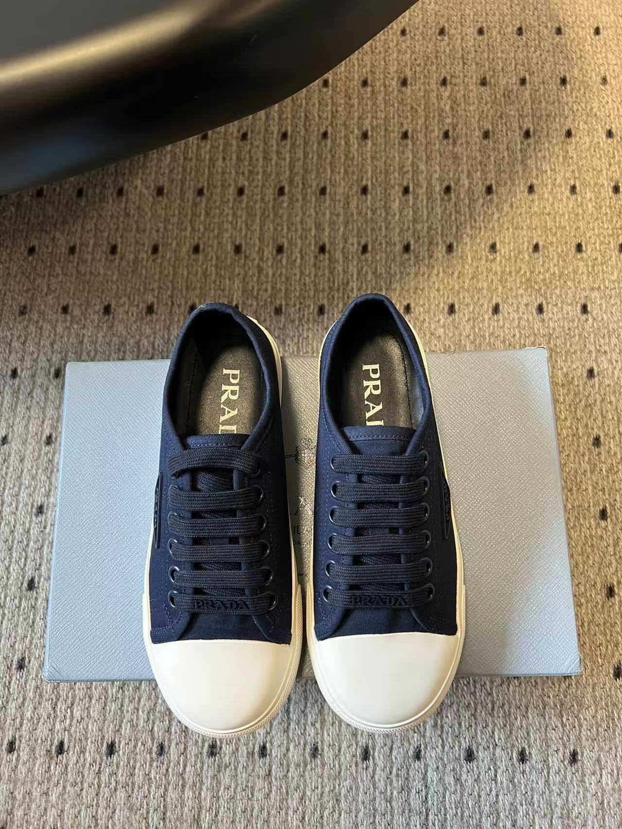 PR4DA 高品質レースアップカジュアルシューズ【50％割引+送料無料】
