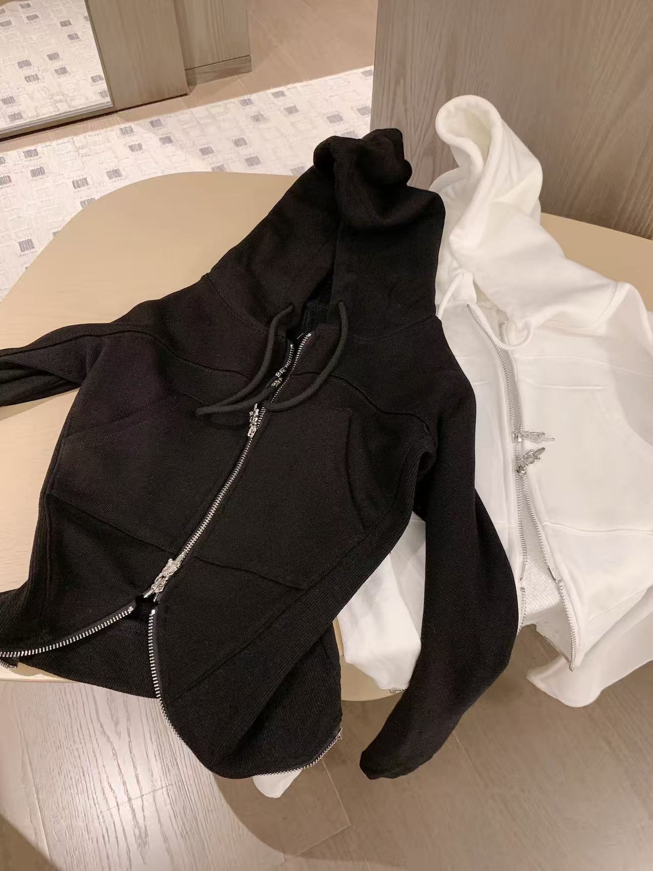 Chr0me Hearts フード付きジップアップジャケット【50％割引+送料無料】