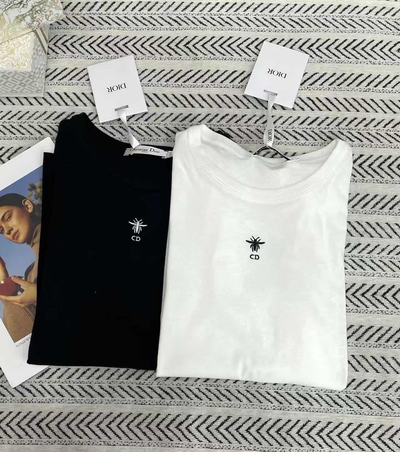 DIOR CD ビー Tシャツ【50％割引+送料無料】