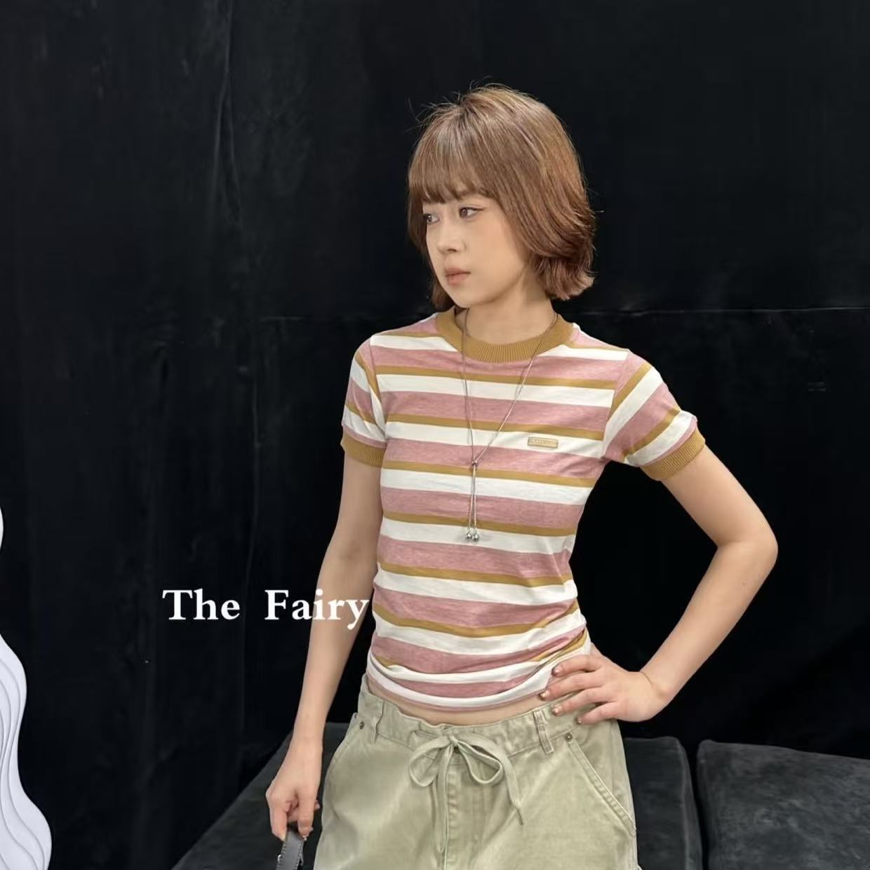 M1UM1U カラーブロック・ストライプ・レタリングTシャツ【50％割引+送料無料】