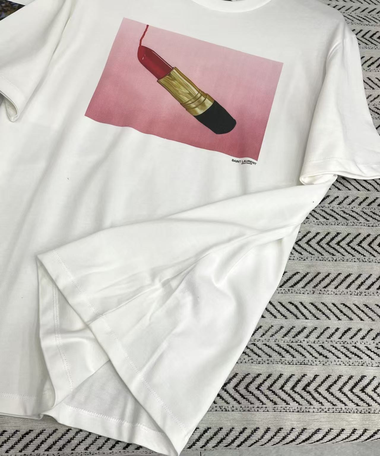 YSLリップスティックTシャツ【50％割引+送料無料】