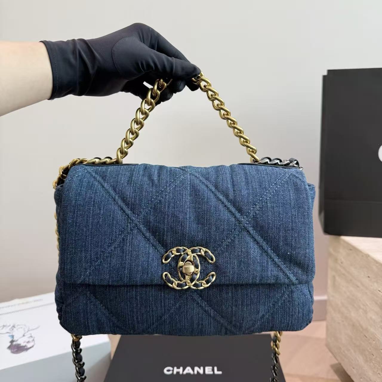 CHANE1 デニムチェーンバッグ【50％割引+送料無料】