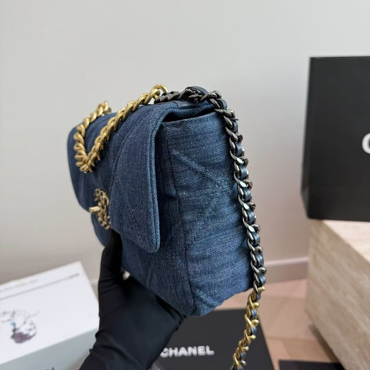 CHANE1 デニムチェーンバッグ【50％割引+送料無料】