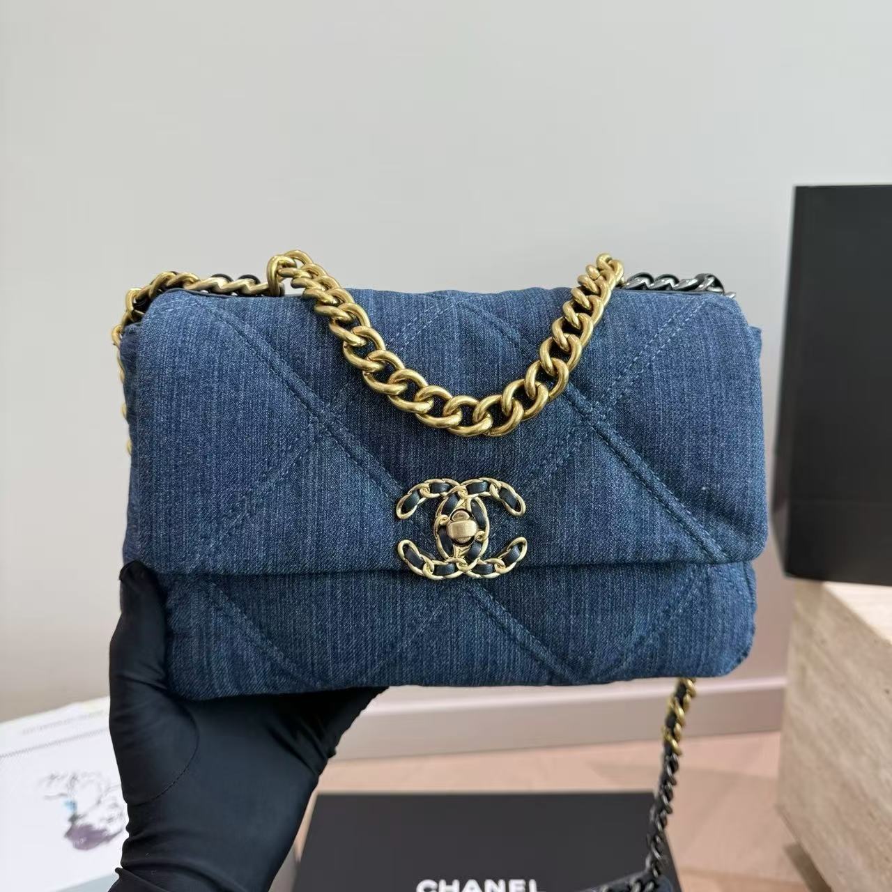 CHANE1 デニムチェーンバッグ【50％割引+送料無料】