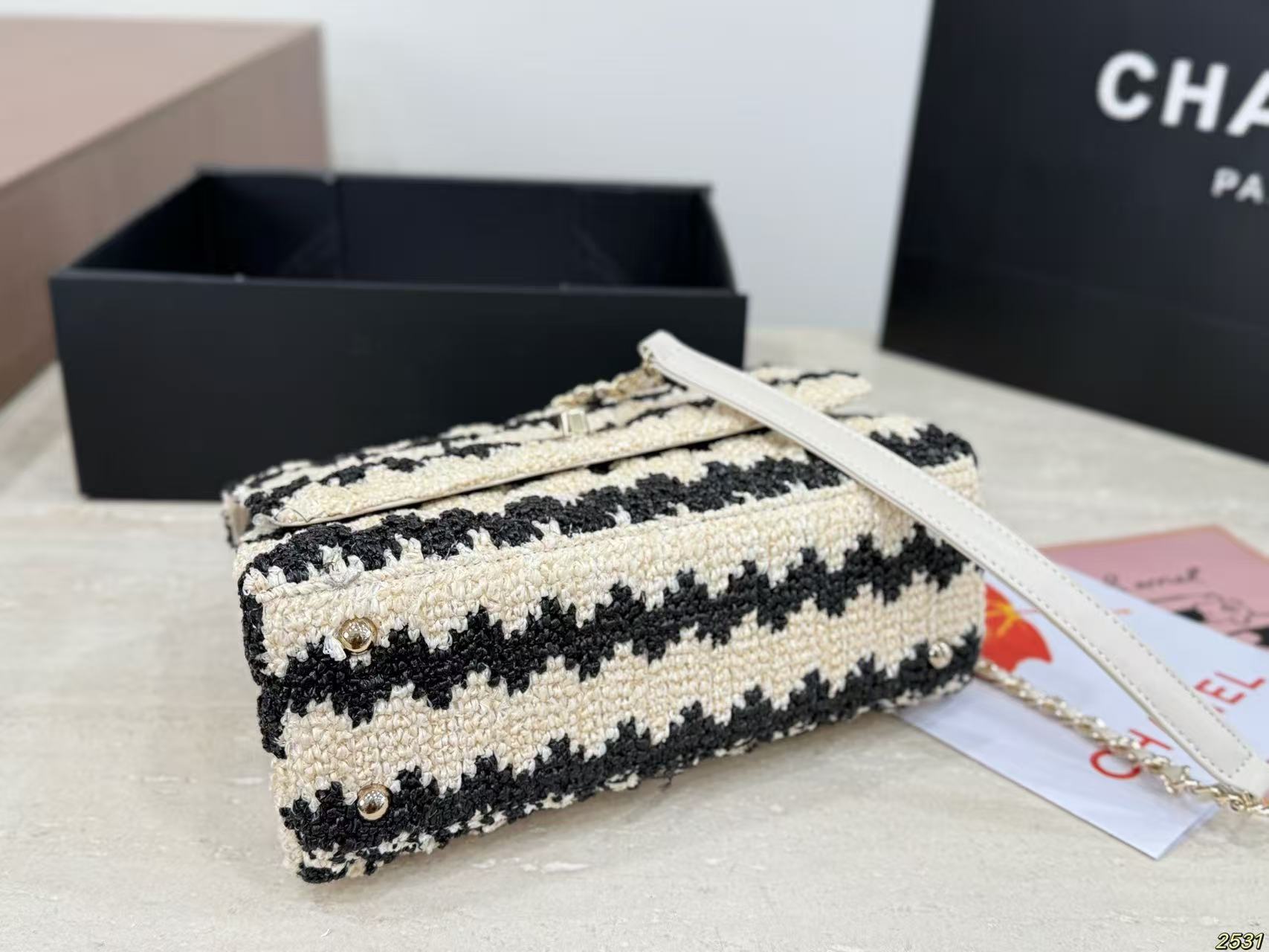 CHANE1 フラップ付きストローハンドバッグ【50％割引+送料無料】