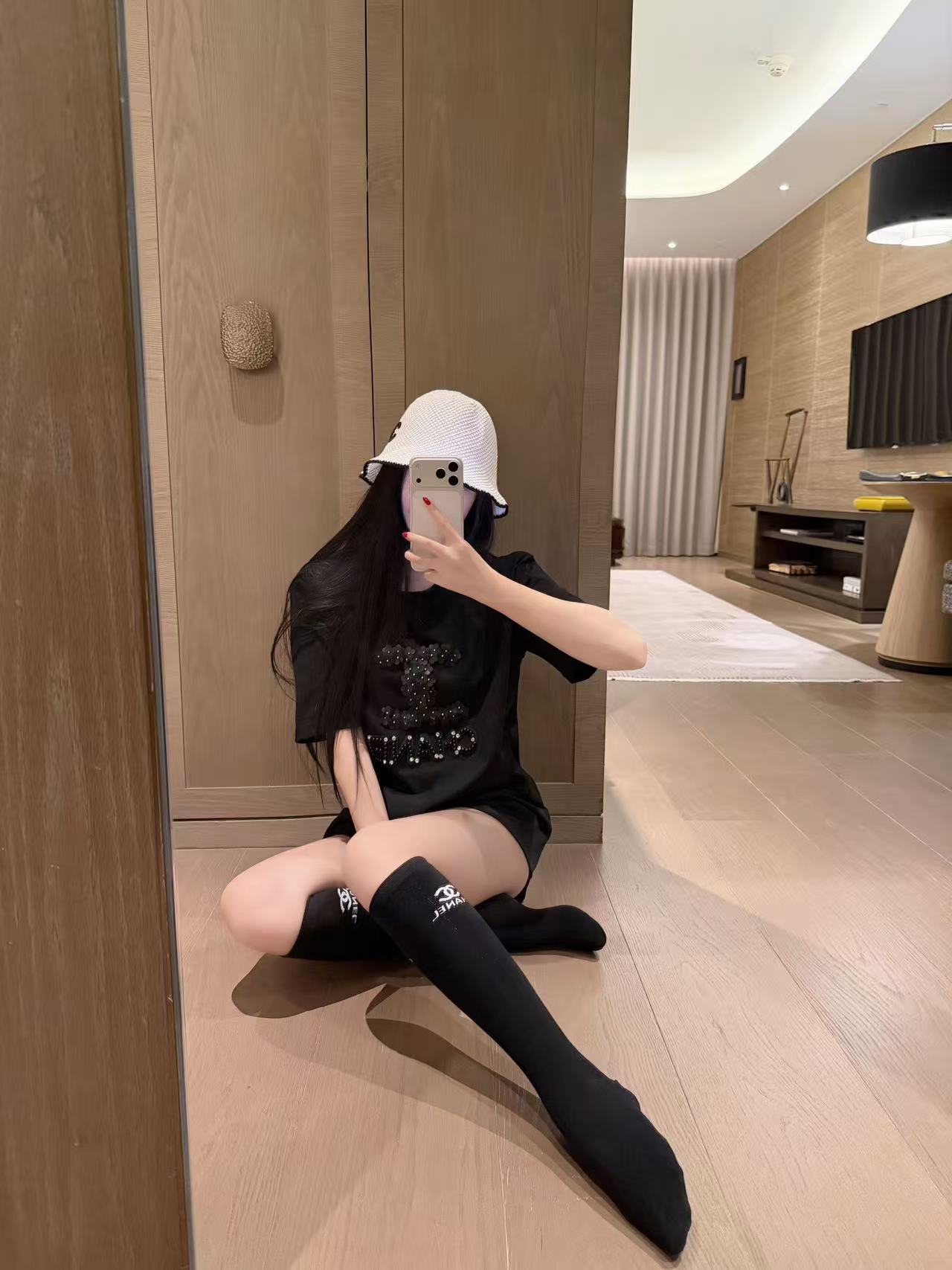 CHANE1 ソックス + 花柄レターTシャツ【50％割引+送料無料】