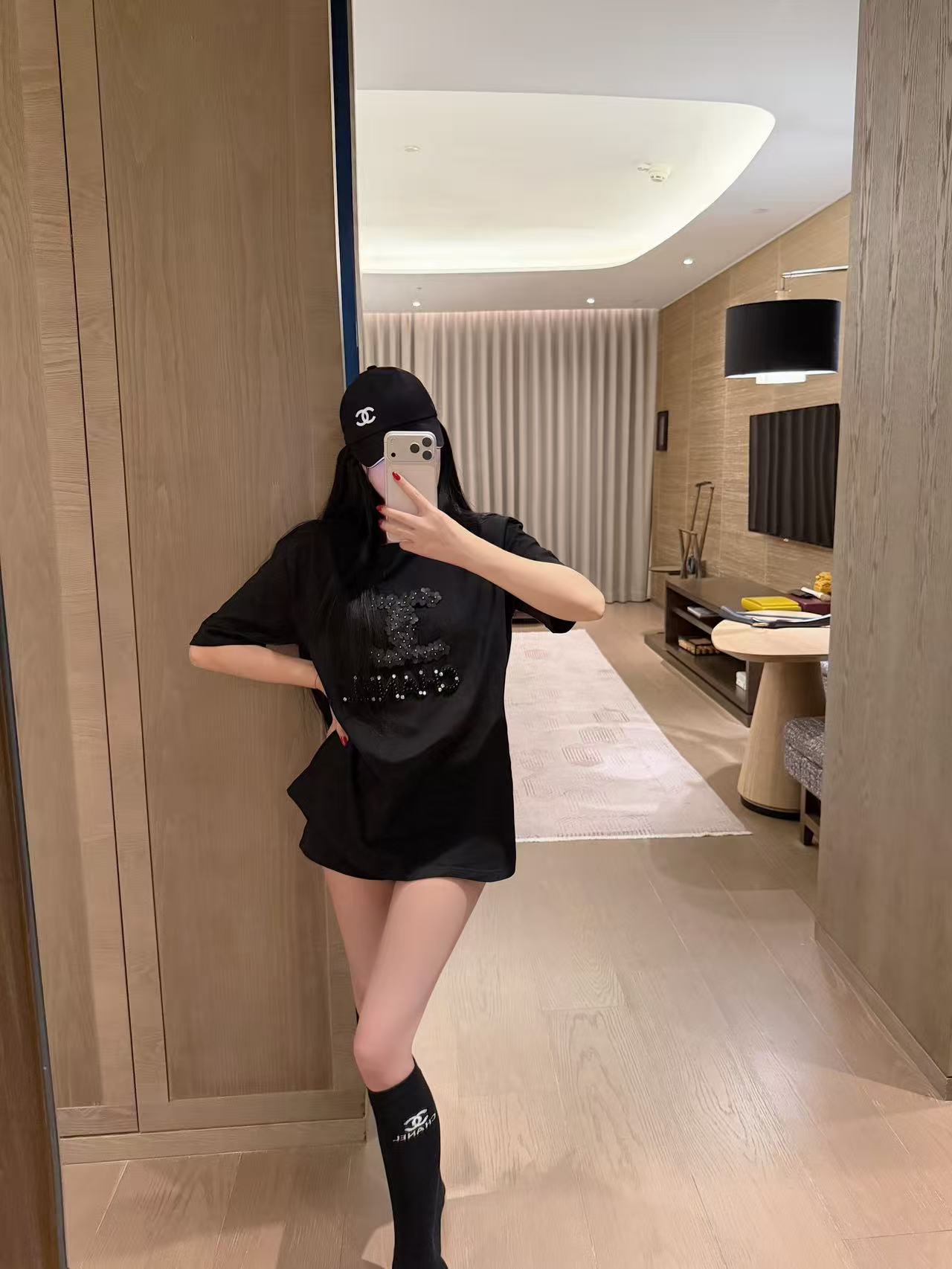 CHANE1 ソックス + 花柄レターTシャツ【50％割引+送料無料】