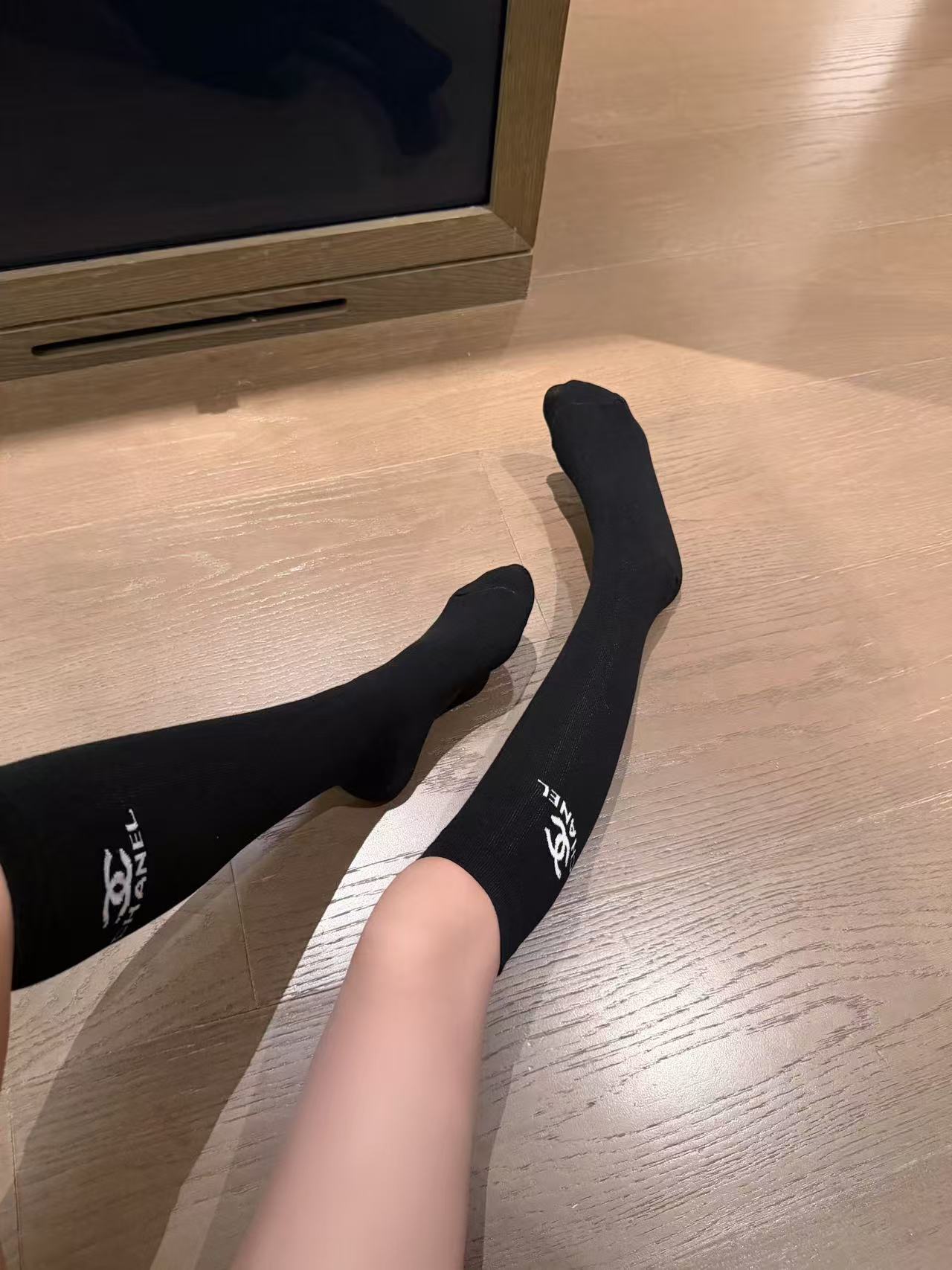 CHANE1 ソックス + 花柄レターTシャツ【50％割引+送料無料】