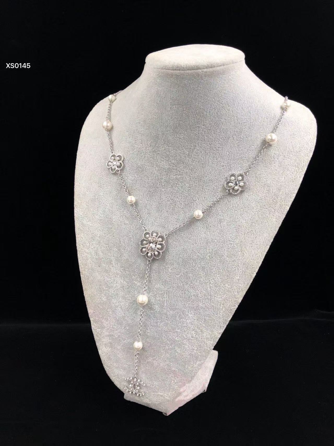 CHANE1 ダブルCパールセーターネックレス【50％割引+送料無料】