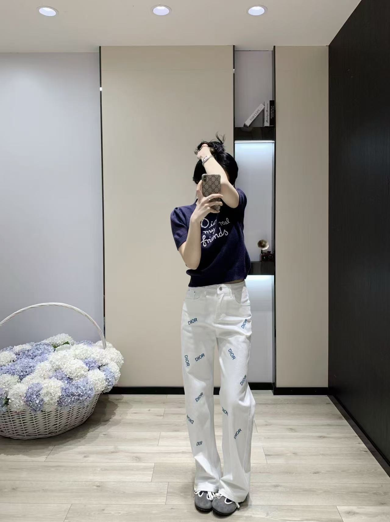 DI0R刺繍入りレタージーンズ【50％割引+送料無料】