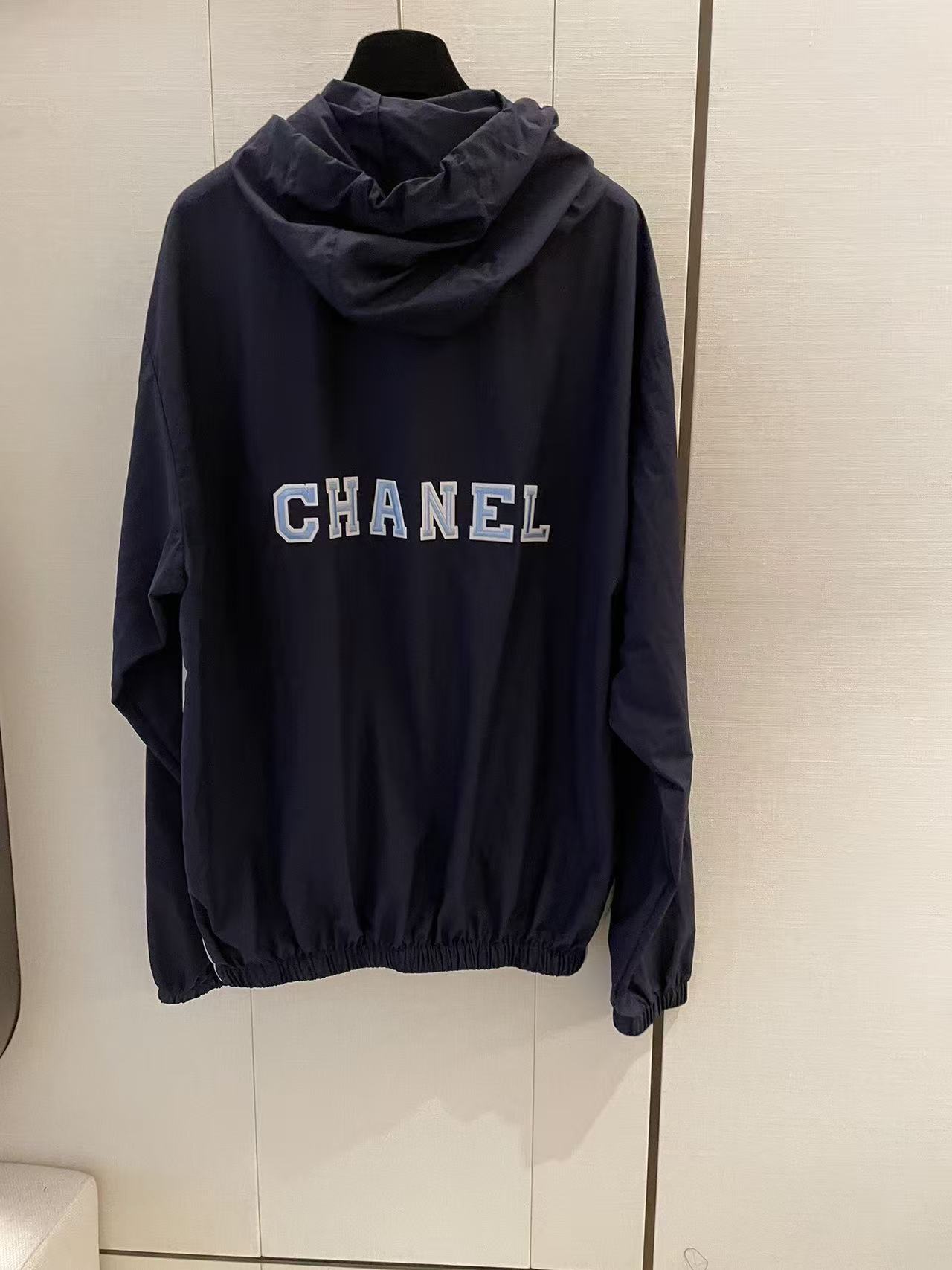 CHANE1 ダブルC フード付きレター入り日焼け防止ジャケット【50％割引+送料無料】