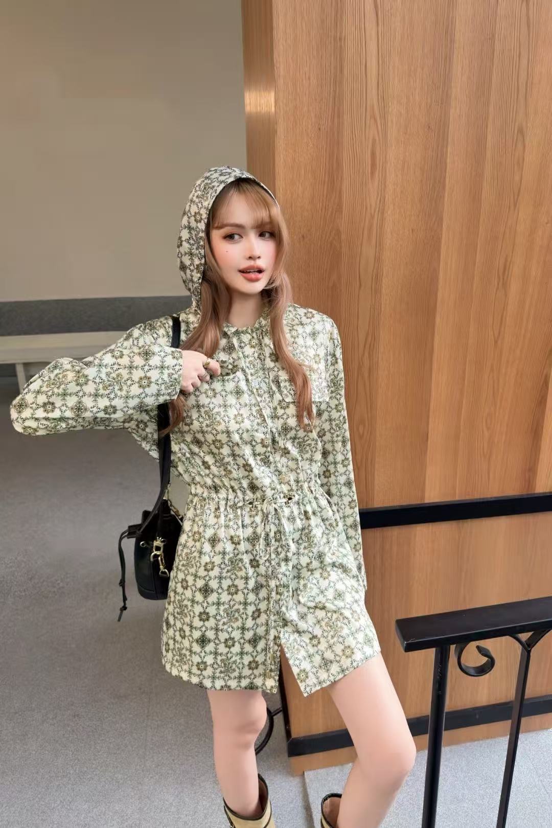 LVフード付きプリントジャケット【50％割引+送料無料】