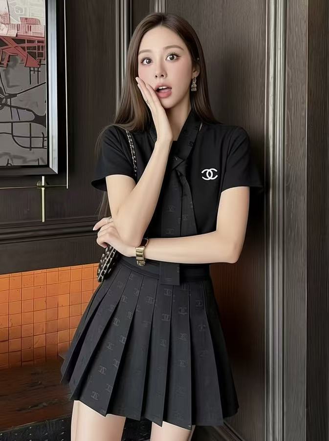 CHANE1 高品質Tシャツ＋スカート ツーピースセット【50％割引+送料無料】