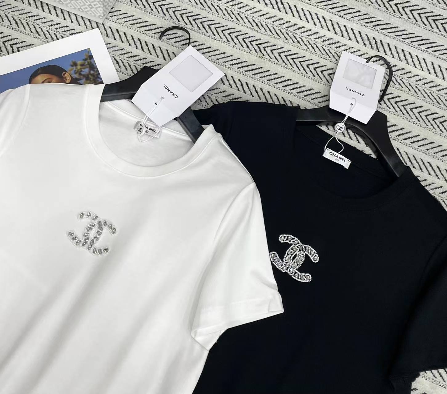 CHANE1 シンプルダブルCダイヤモンドTシャツ【50％割引+送料無料】