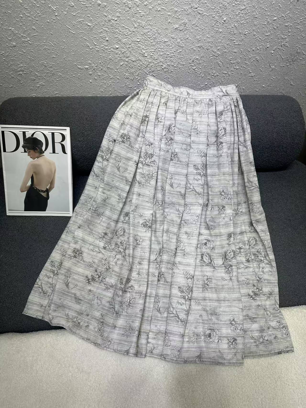 DIOR 高品質プリントスカート【50％割引+送料無料】