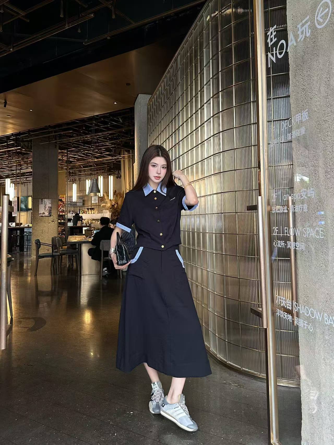 M1UM1U 高品質シャツ＆スカート 2点セット【50％割引+送料無料】