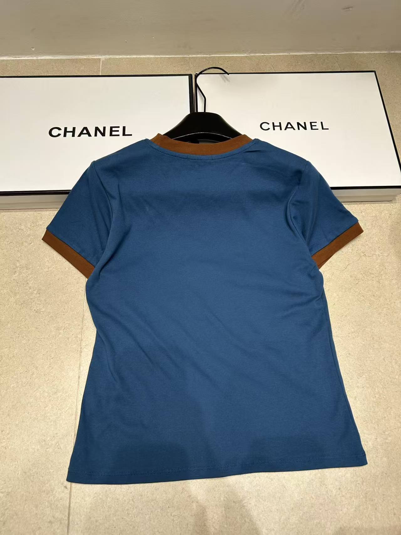 CEL1NE カラーブロックレターTシャツ【50％割引+送料無料】