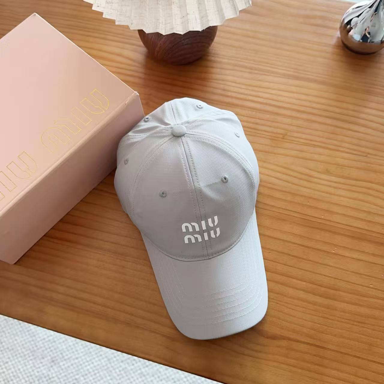 M1UM1U シンプルレターベースボールキャップ【50％割引+送料無料】