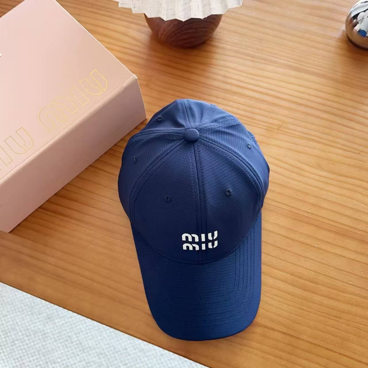 M1UM1U シンプルレターベースボールキャップ【50％割引+送料無料】