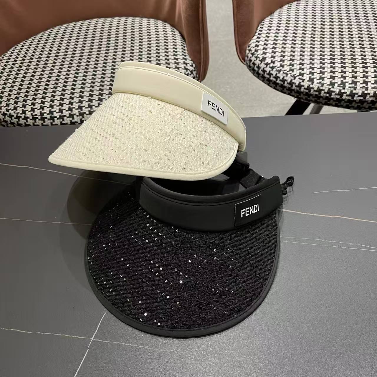 FENDI日よけ帽【50％割引+送料無料】