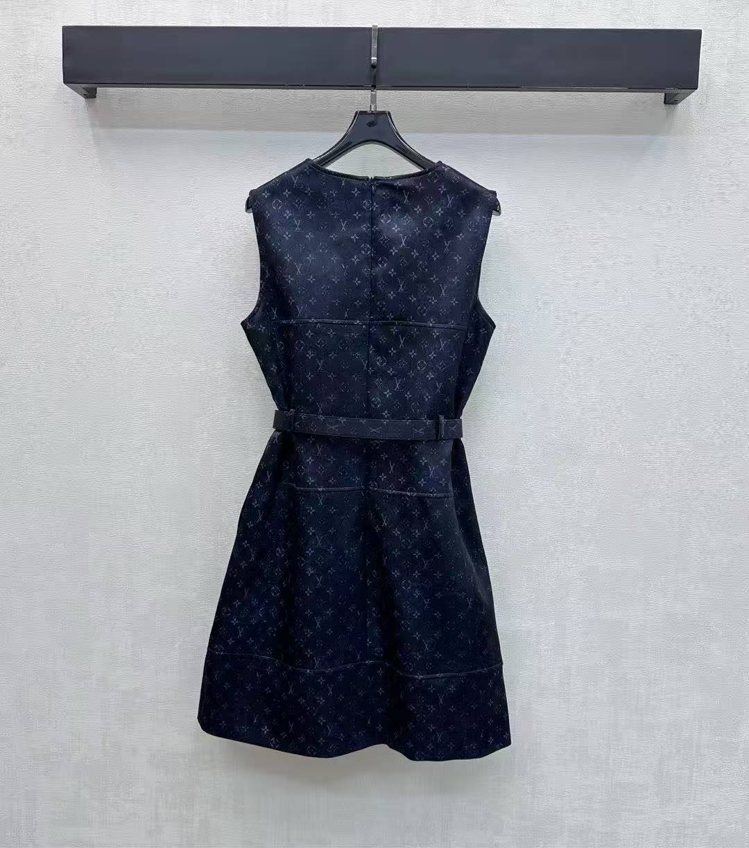 LVジャカード ノースリーブドレス【50％割引+送料無料】