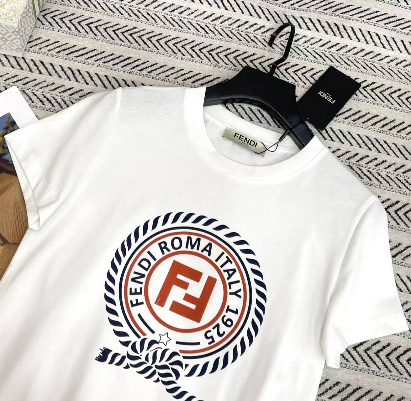 FEND1 フロッキー ダブルFプリント Tシャツ【50％割引+送料無料】