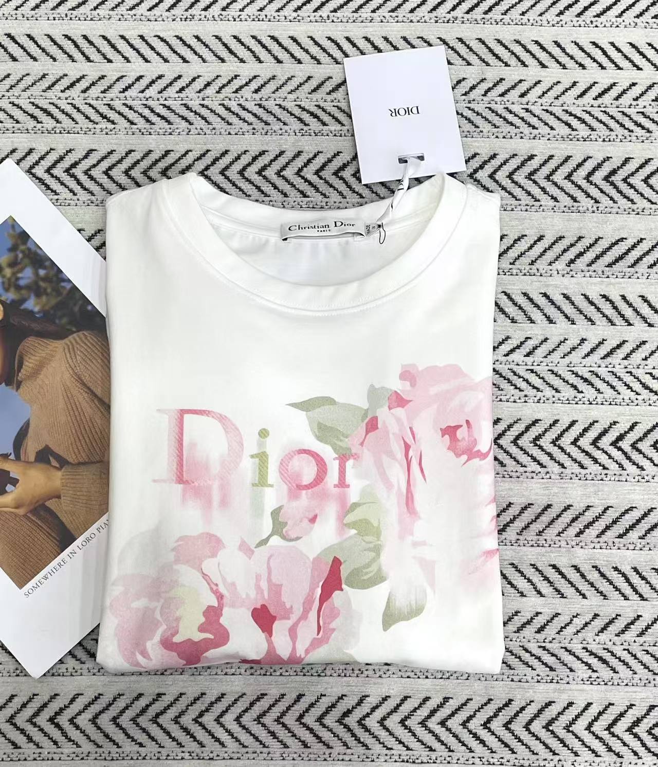 DIOR エアブラシプリント Tシャツ【50％割引+送料無料】