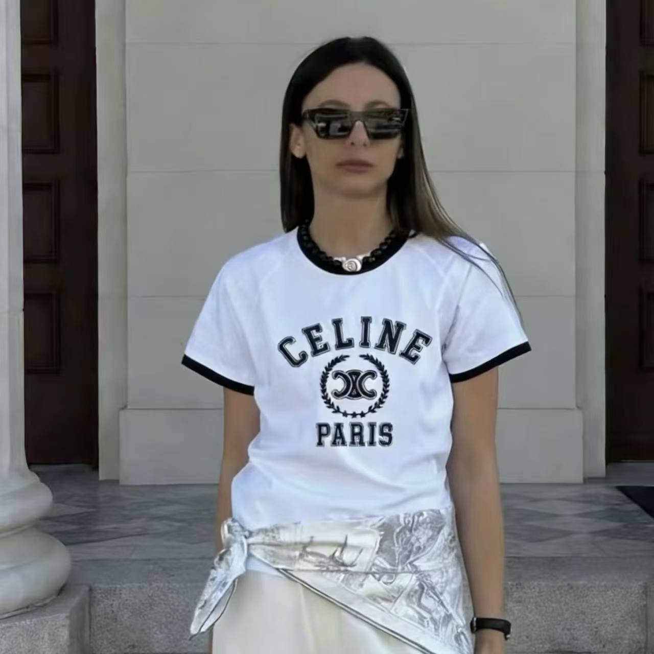 CELINE 3D刺繍ロゴTシャツ【50％割引+送料無料】