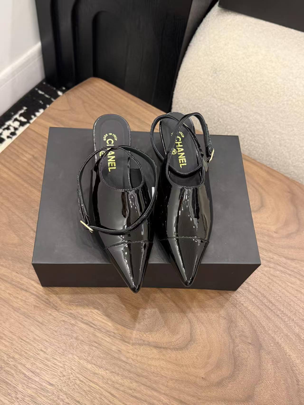 CHANE1 高品質パテントレザー ローヒールシューズ【50％割引+送料無料】